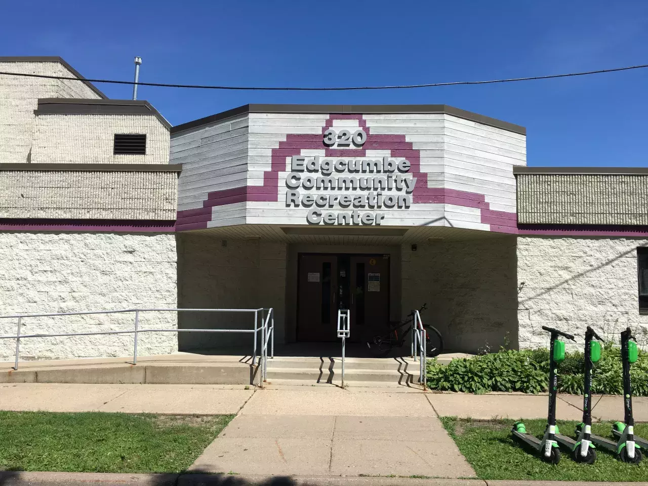 Edgcumbe Recreation Center Saint Paul Minnesota